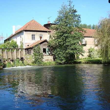 Le Moulin De Fillievres Bed & Breakfast Exterior foto