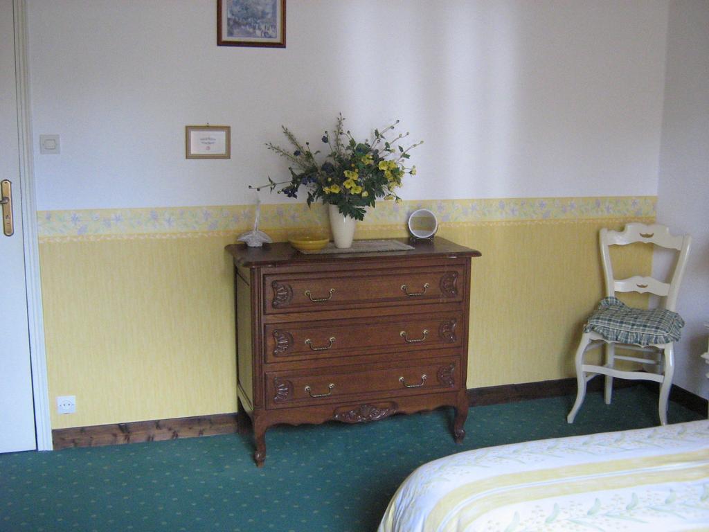 Le Moulin De Fillievres Bed & Breakfast Cameră foto